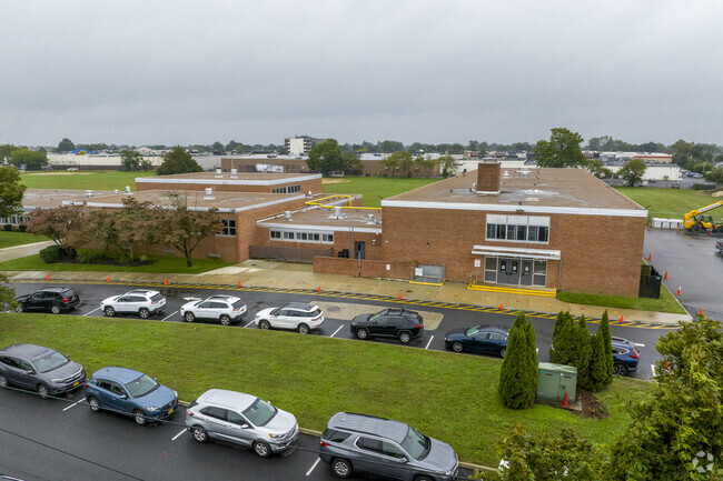 J. Fred Sparke School in Levittown has 314 students in grades K-2 with a ratio of 13 to 1.