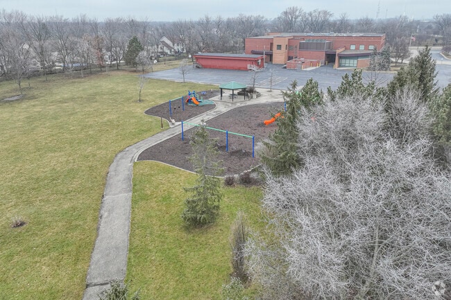 Kids will enjoy walking to Lincoln Elementary School in Hoffman Estates.