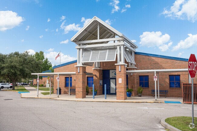 Old Kings Elementary School is home to over 1100 students from Butler and Crescent Beaches.