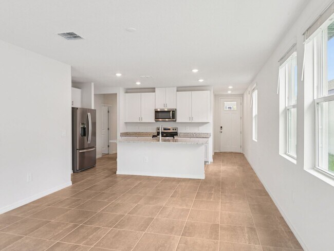 1847 Brekey Way, Zephyrhills, FL 33541 - photo 5