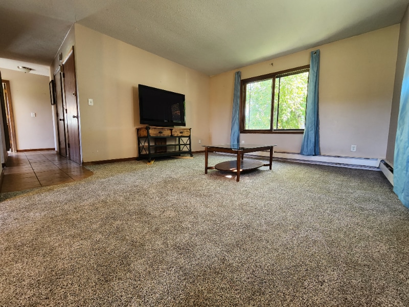 719 21st St S, Fargo, ND 58103 - photo 1