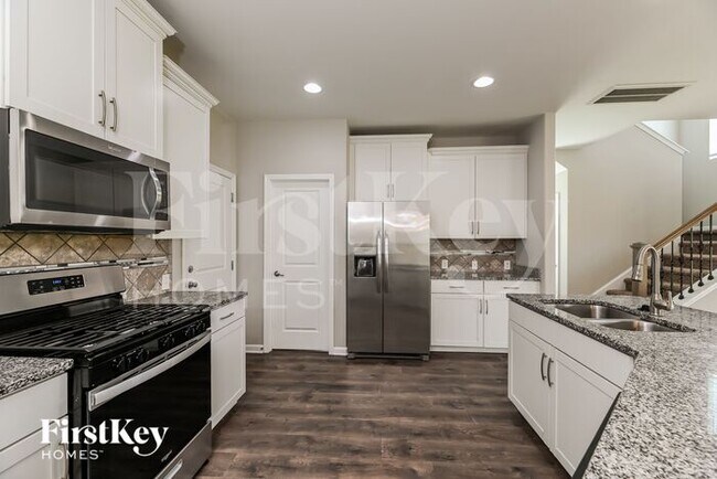 409 Flat Rock Ln, Summerville, SC 29486 - photo 7