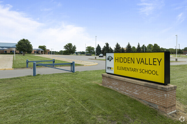 Hidden Valley Elementary is located in Savage, MN.