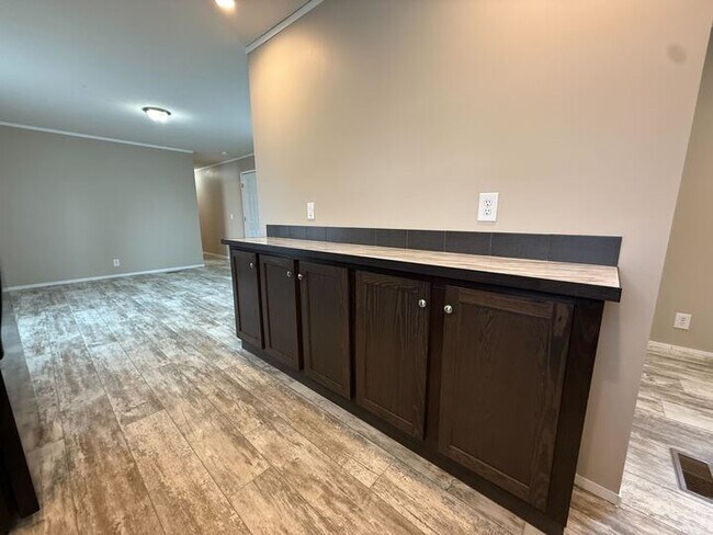 11783 Cascade Cir, Bruce Township, MI 48065 - photo 6