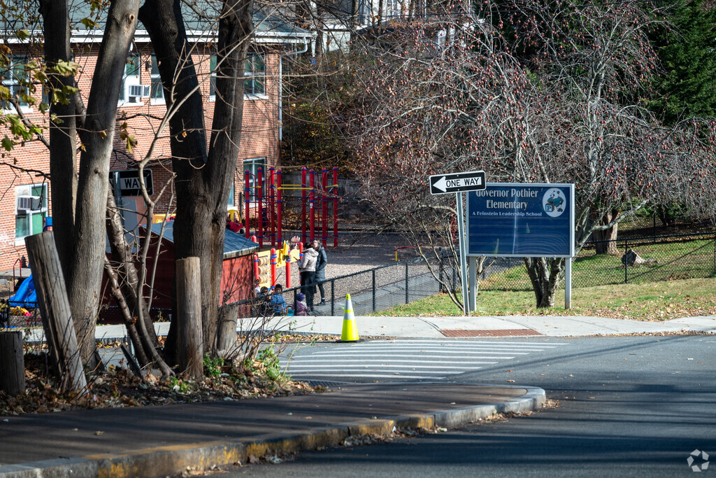 Pothier-Citizens Elementary Campus is a public school located in Woonsocket, RI.