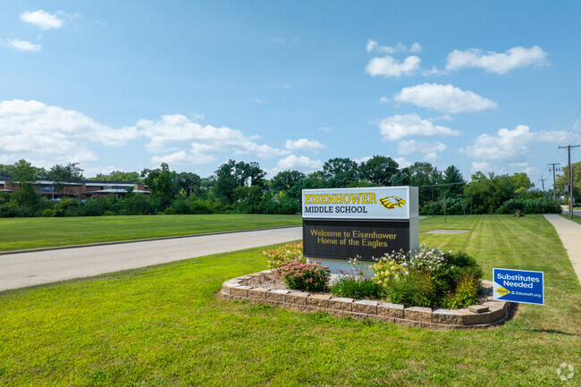 Eisenhower Middle School is located in Rockford, IL.