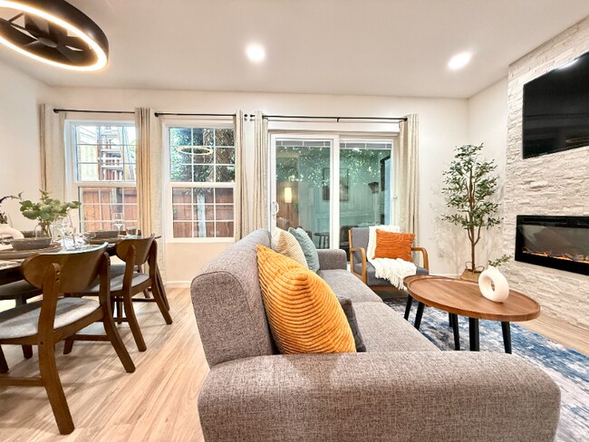 3229 S Sherbourne Dr unit 1/3 BACK UNIT, Los Angeles, CA 90034 - photo 5