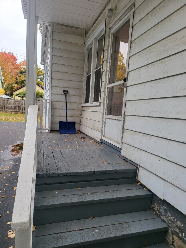 46 Brighton St unit 4, Rochester, NY 14607 - photo 5