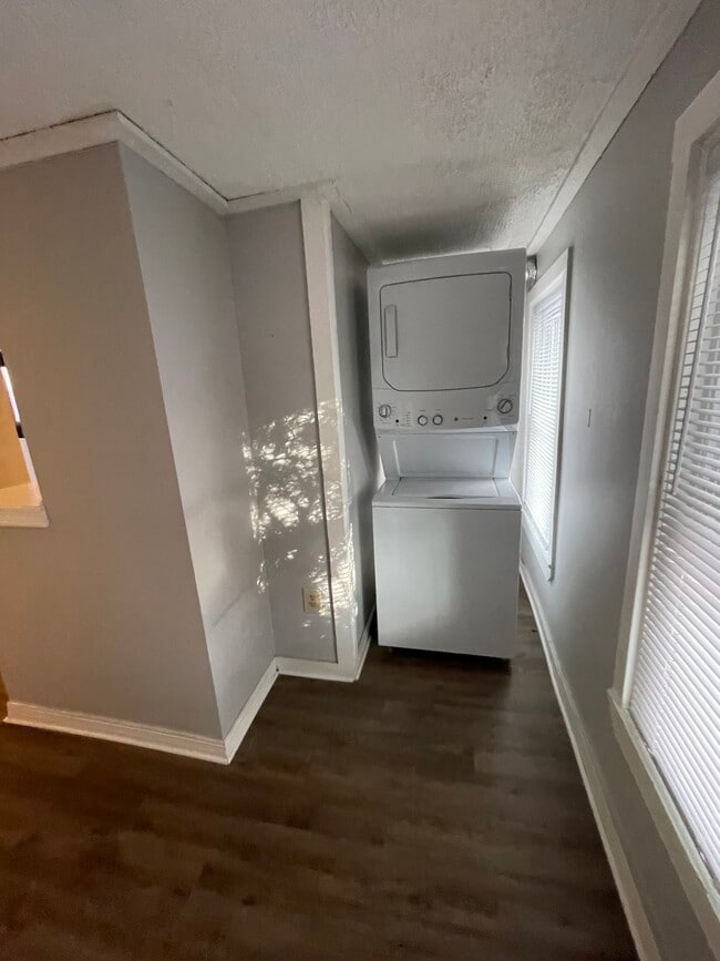 11 Shirley St unit 1, Ayer, MA 01432 - photo 5