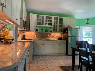 103 S Cliff St Unit 2nd, Ansonia, CT 06401