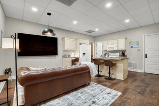 210 E Waldburg St Unit A, Savannah, GA 31401