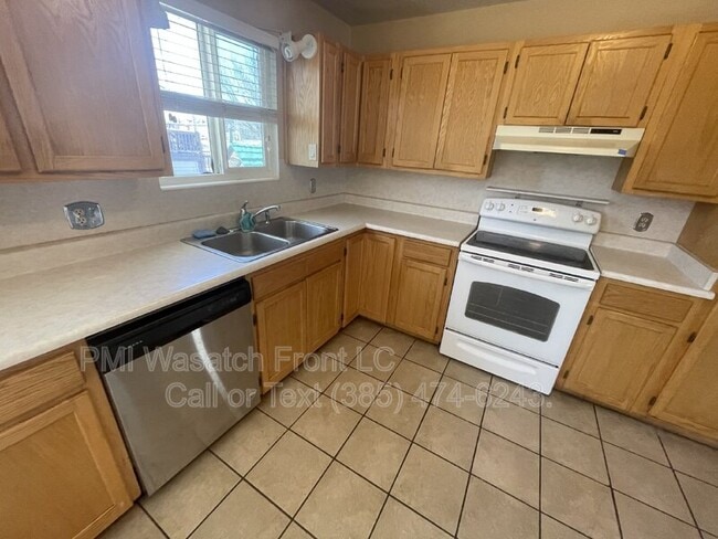 9140 Judd Ln, West Jordan, UT 84088 - photo 6