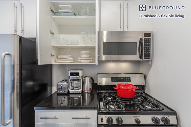 50 Murray St unit FL16-ID348, New York, NY 10007 - photo 7