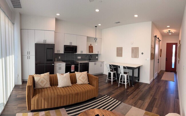 2165 Gabriels Place unit FL1-ID1346922P, New Braunfels, TX 78130 - photo 2