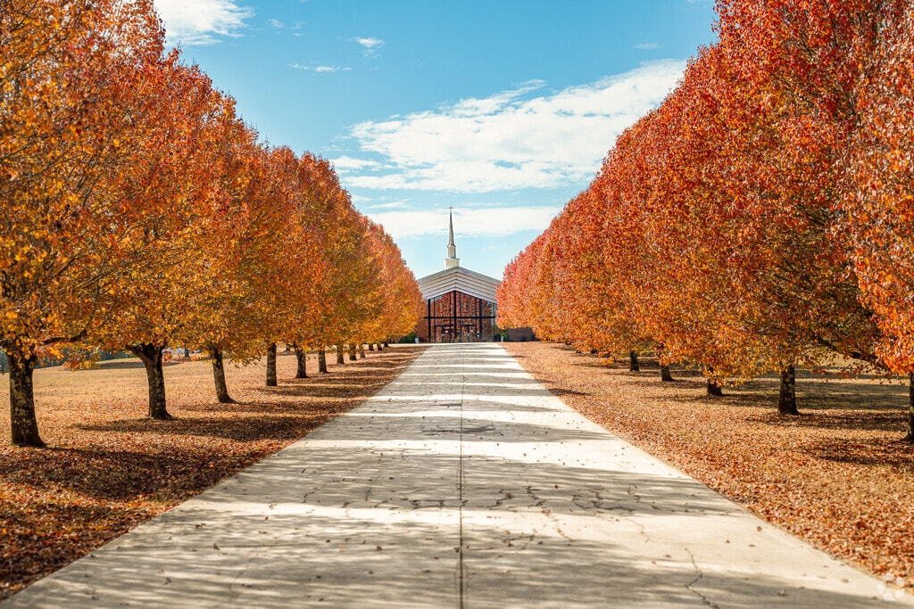 Hawthorne Christian Academy provides education in the neighborhood of 
Chester County.