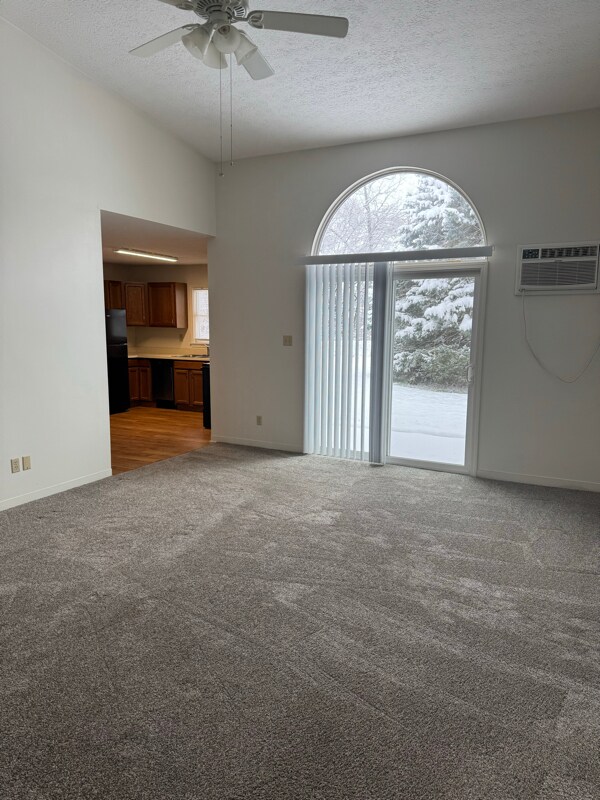 16 Orchard Ln unit 16, Norwalk, OH 44857 - photo 4