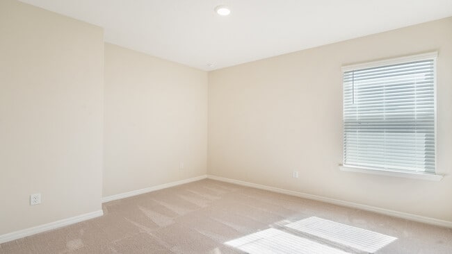 3370 Arch Ave, Ormond Beach, FL 32174 - photo 2