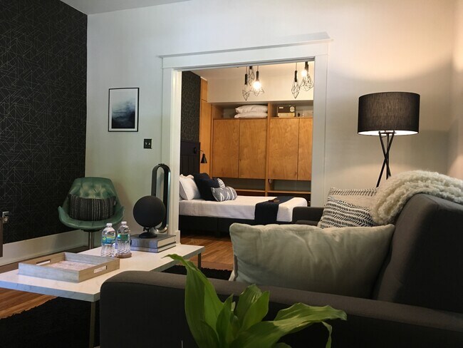 2012 Harbert Ave unit 3, Memphis, TN 38104 - photo 3