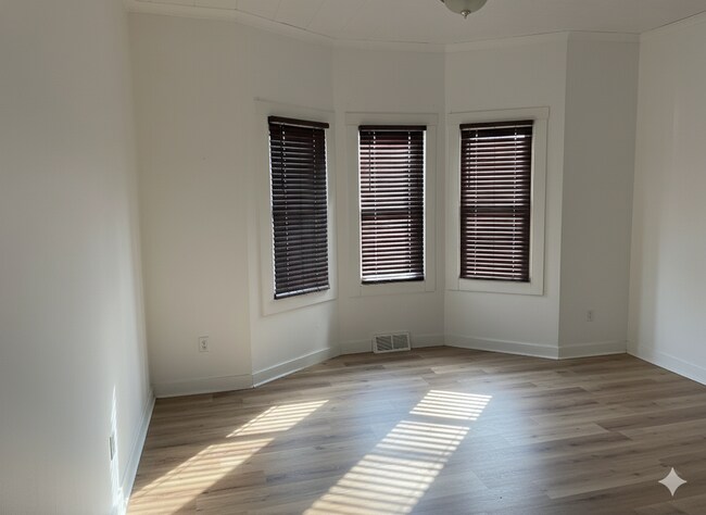 1619 10th St S, La Crosse, WI 54601 - photo 4