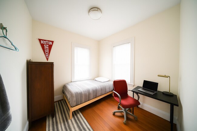 48 Ashford St unit 1, Allston, MA 02134 - photo 2