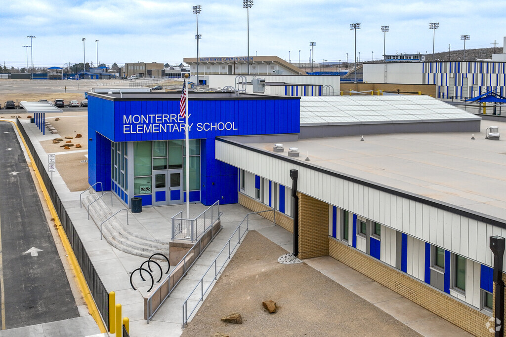 Monterrey Elementary School is located in Carlsbad, New Mexico.
