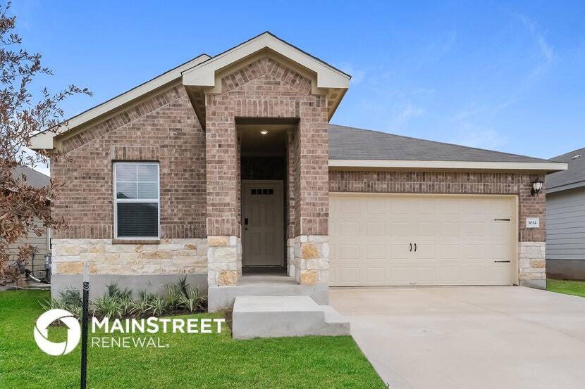 1014 Round Bale Rd, Hutto, TX 78634 - photo 1