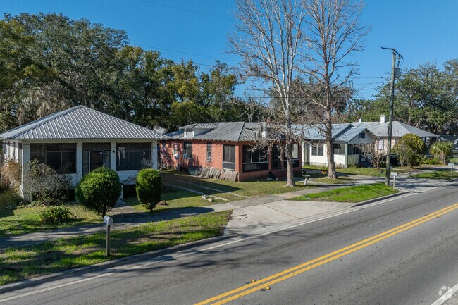 Historic bungalows are spread throughout Palatka.