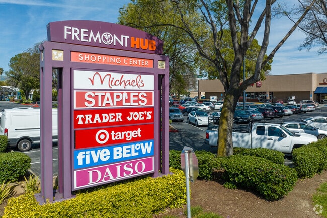 Fremont Hub is a popular Glenmoor shopping center with a diverse mix of retailers and services.