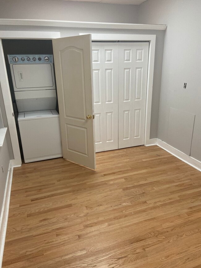 312 N Washington Ave unit Second floor, Scranton, PA 18503 - photo 3