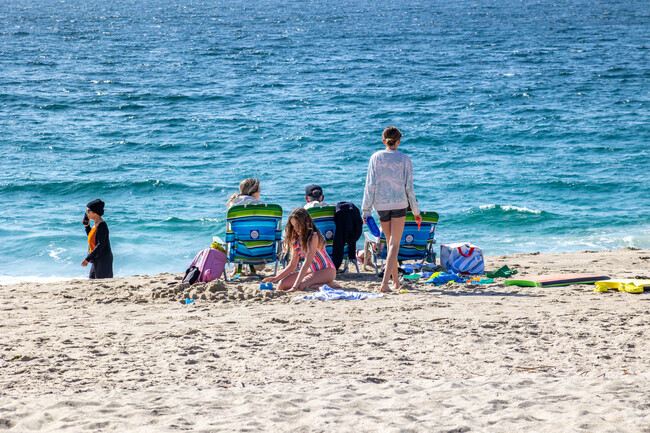 Residents of Hidden Canyon can take a short drive to Laguna Beach and enjoy a picnic on the beach.