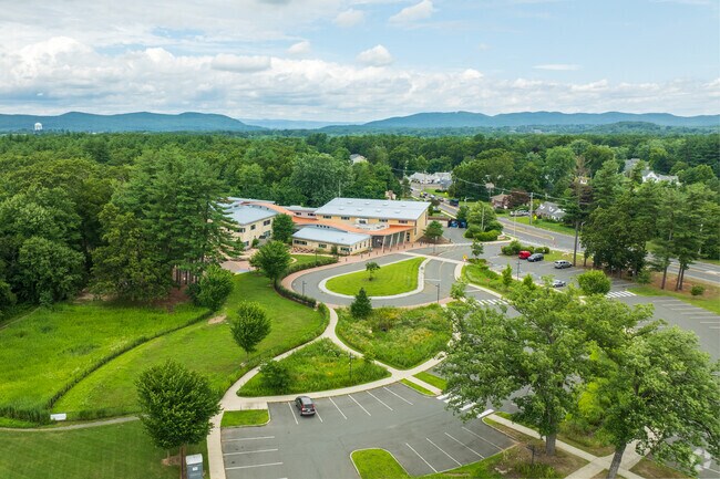 Plains Elementary provides a safe environment which nurtures respect, curiosity and
self-worth.