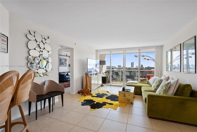 Sunset Harbour Condo North Tower unit 1409, Miami Beach, FL 33139 - photo 2