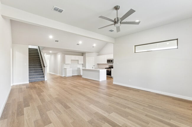 404 Blackwater Trail, Waxahachie, TX 75165 - photo 3