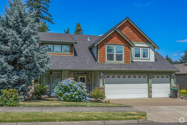Large Northwest style home in the Downtown Tigard neighborhood.