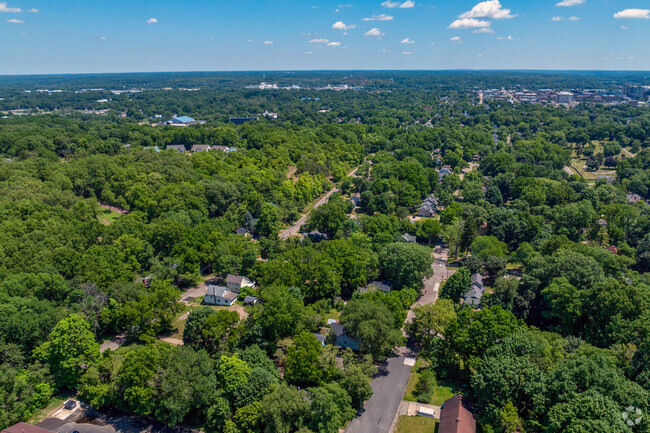 West Douglas is close to Western Michigan University and Kalamazoo College.