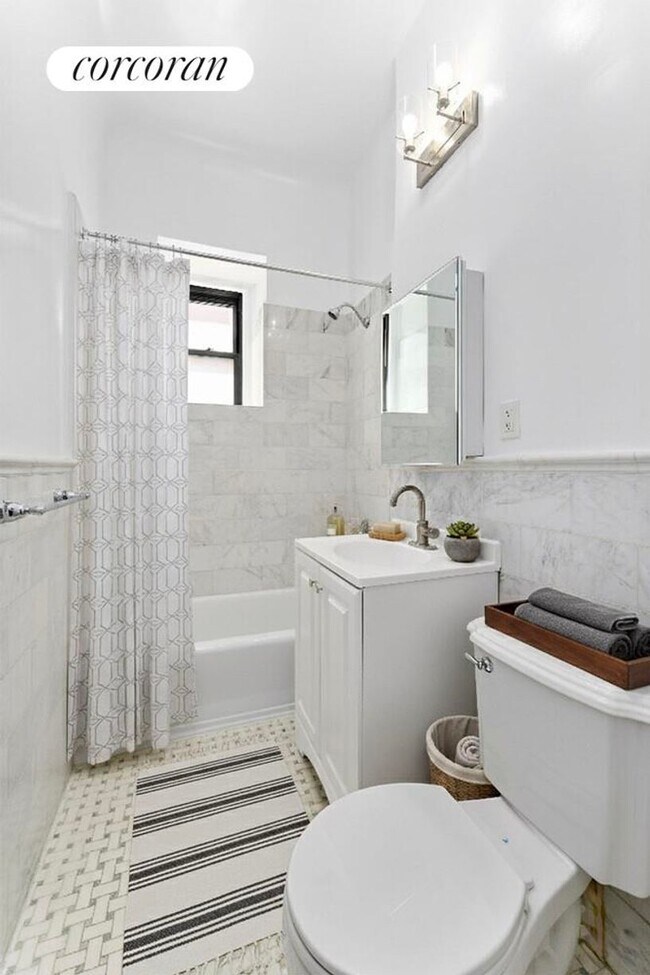 321 Columbus Ave, New York, NY 10023 - photo 3