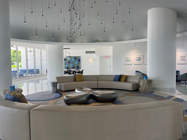 Mirador 1000 unit 422, Miami Beach, FL 33139 - photo 4