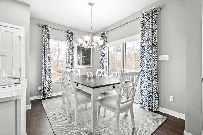 31065 Blooming Ln unit 36227800, Olmsted Falls, OH 44138 - photo 7