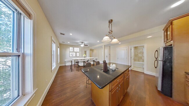 81 Hillside St unit 2, Roxbury Crossing, MA 02120 - photo 2