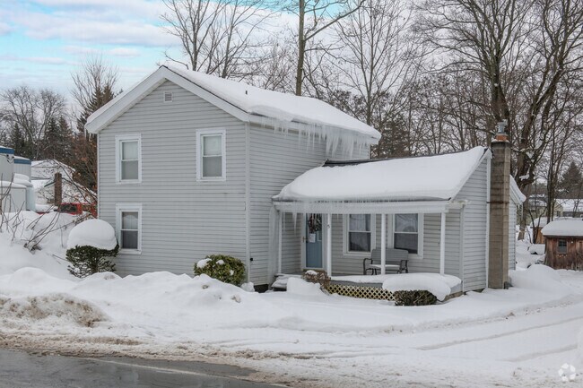 Farmhouses blend in with the Harmony landscape and aesthetic.