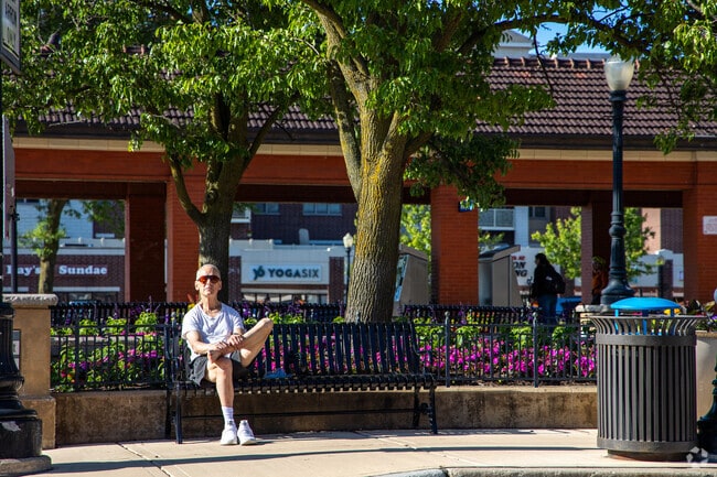 West 83rd is just a short drive from the popular Downtown Downers Grove.