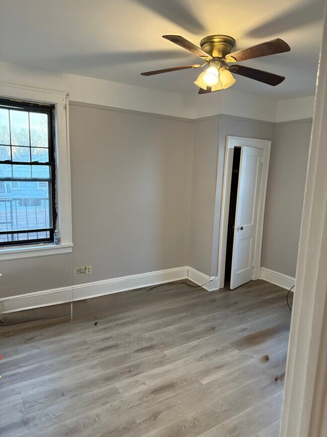 100 van Buskirk Rd unit 4, Teaneck, NJ 07666 - photo 3