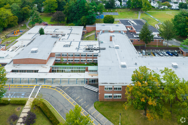 John F Kennedy School  has a big campus which is located in Great Neck