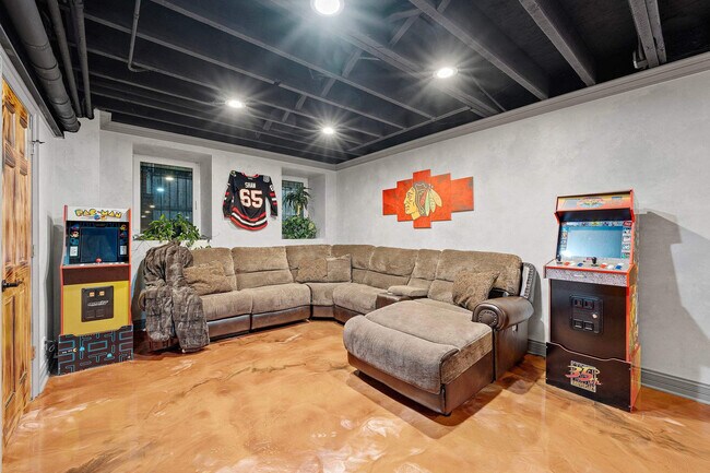 2130 W Washington Blvd unit ID1244927P, Chicago, IL 60612 - photo 5