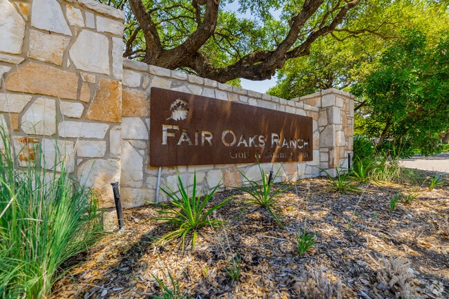 Fair Oaks Ranch Country Club has 20,000 square feet of spacious hill country clubhouse.