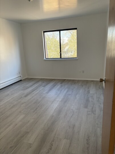 695 Capital Ave NE unit 32, Battle Creek, MI 49017 - photo 6