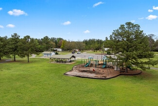 213 Camden Park, Calera, AL 35040