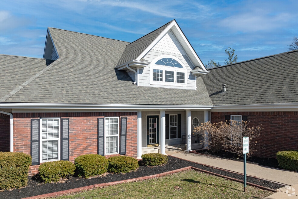 Creekside Park, Macomb, IL 61455 - photo 1