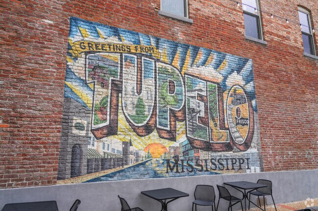 Located in a convenient part of Tupelo, Willis Heights gives residents easy access to schools, parks, and local amenities.