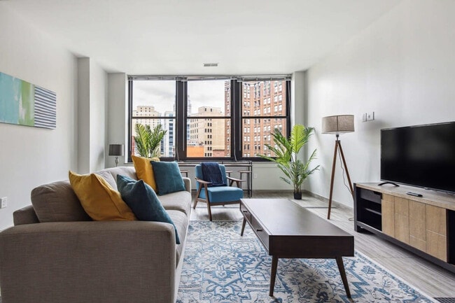 111 State St unit FL6-ID1024684P, Detroit, MI 48226 - photo 2